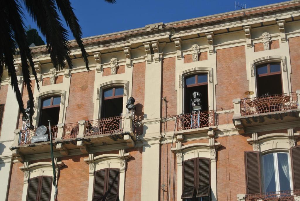 カリアリ Marina Di Castello Bed & Breakfast エクステリア 写真