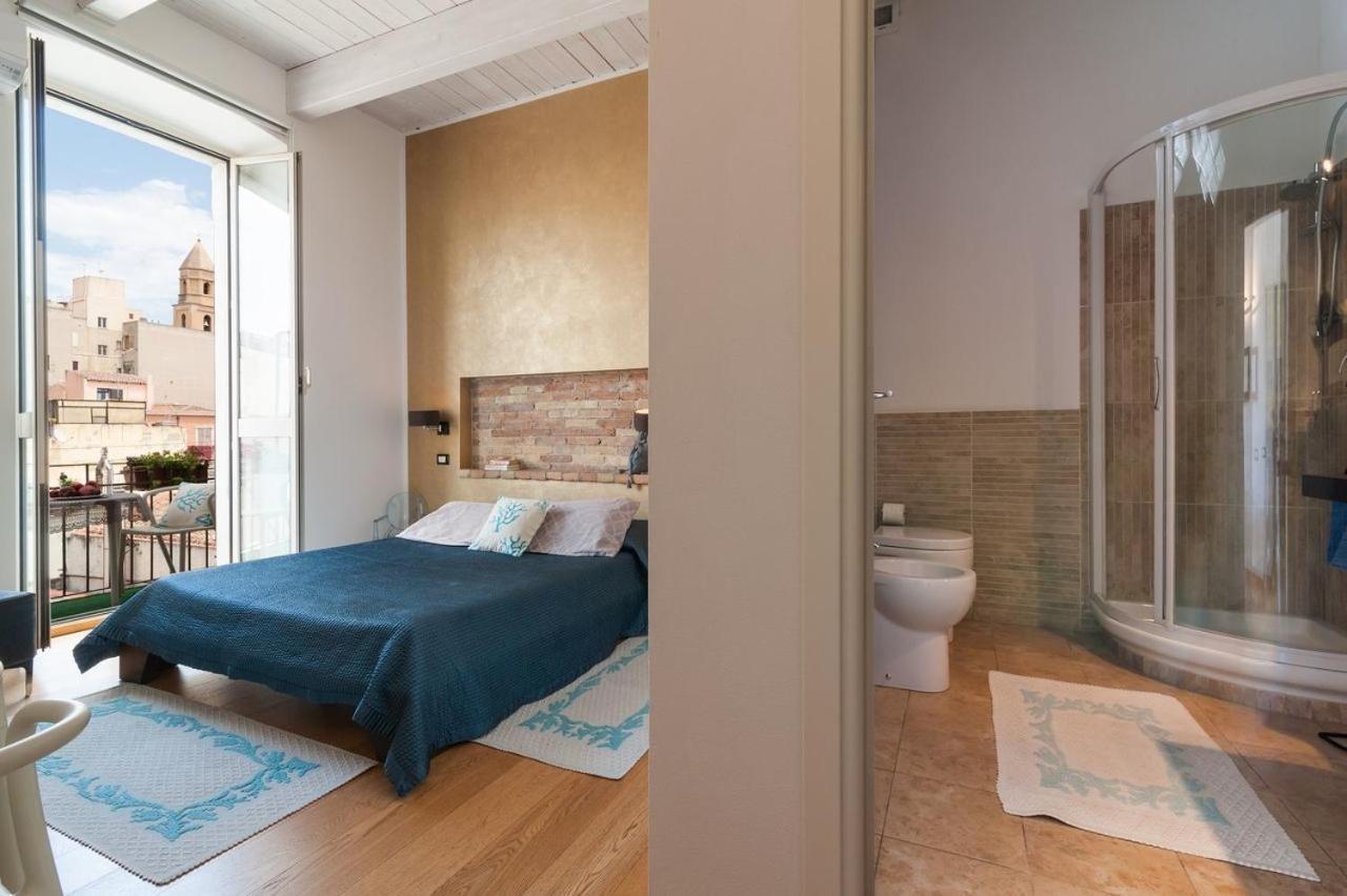 カリアリ Marina Di Castello Bed & Breakfast エクステリア 写真